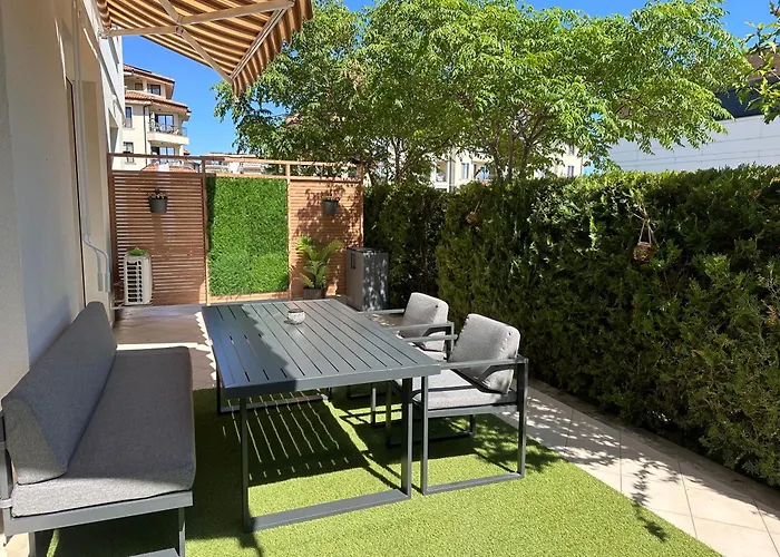 Апартамент Doris D06